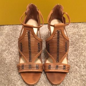 Vince Camuto heels